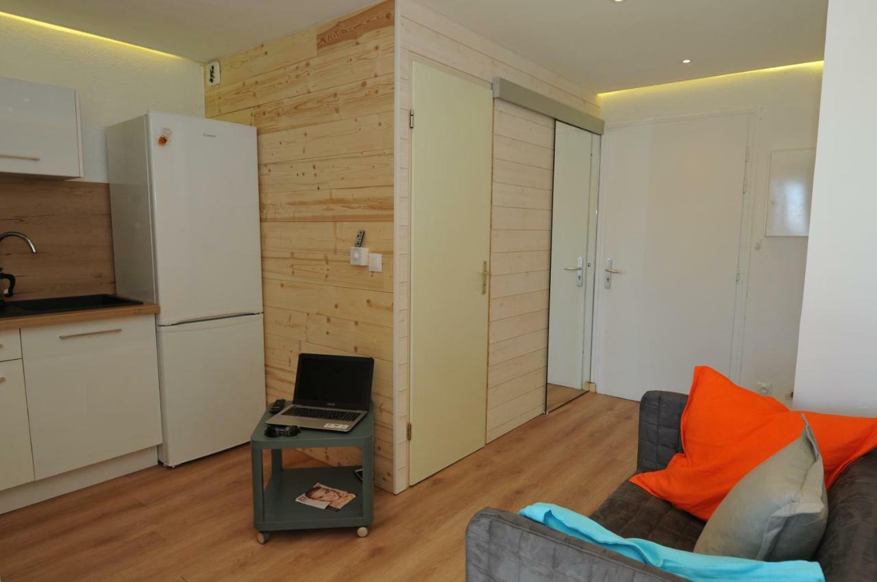 La Croix Du Sud Apartment วัลเมนิเย ภายนอก รูปภาพ